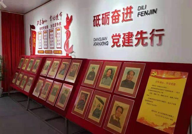 跳动的圆球